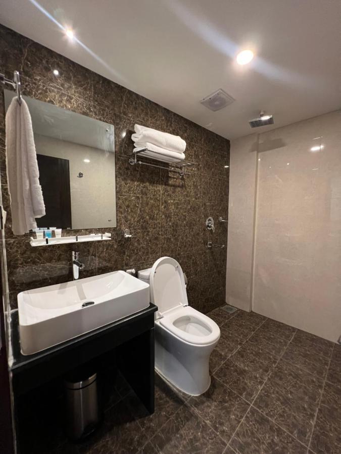 Hotel Black Diamond - Transit Point Inside Hotel Káthmándú Exteriér fotografie